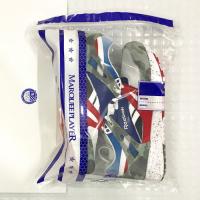 SNEAKER PACK DRESSING ROOM