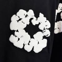 Long Sleeve Cotton Wreath Tee