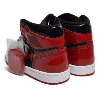 AIR JORDAN 1 RETRO HIGH OG (555088 063)