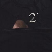 Tupac all eyes on me