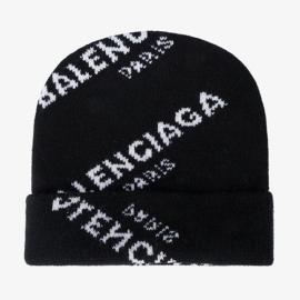 BALENCIAGA Logo Knitted Hat